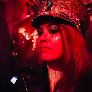 Meet your Posher, Lyndsey